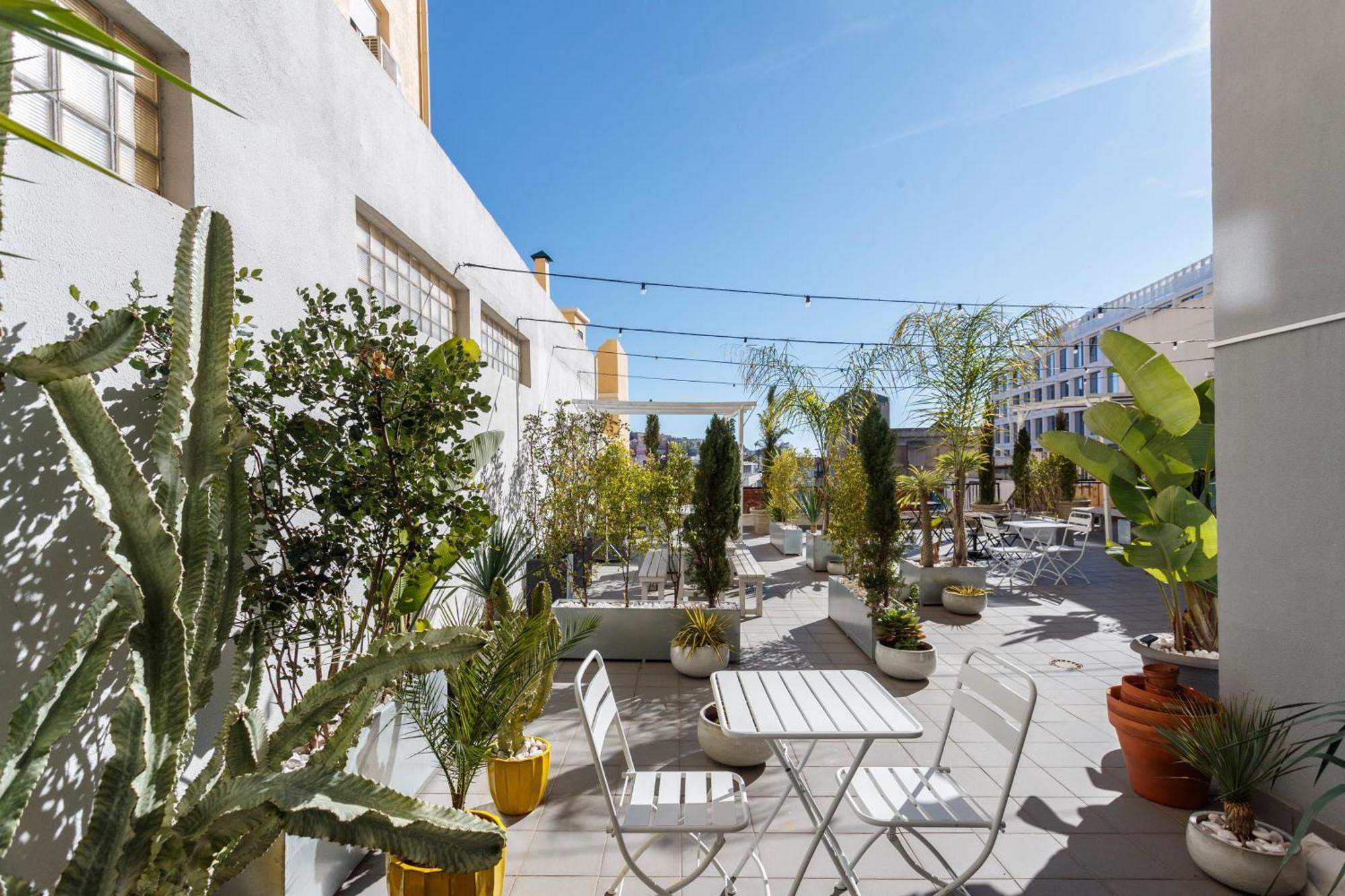 Prosecco Lifestyle In Lisbon By Misha'S Place 4B Экстерьер фото